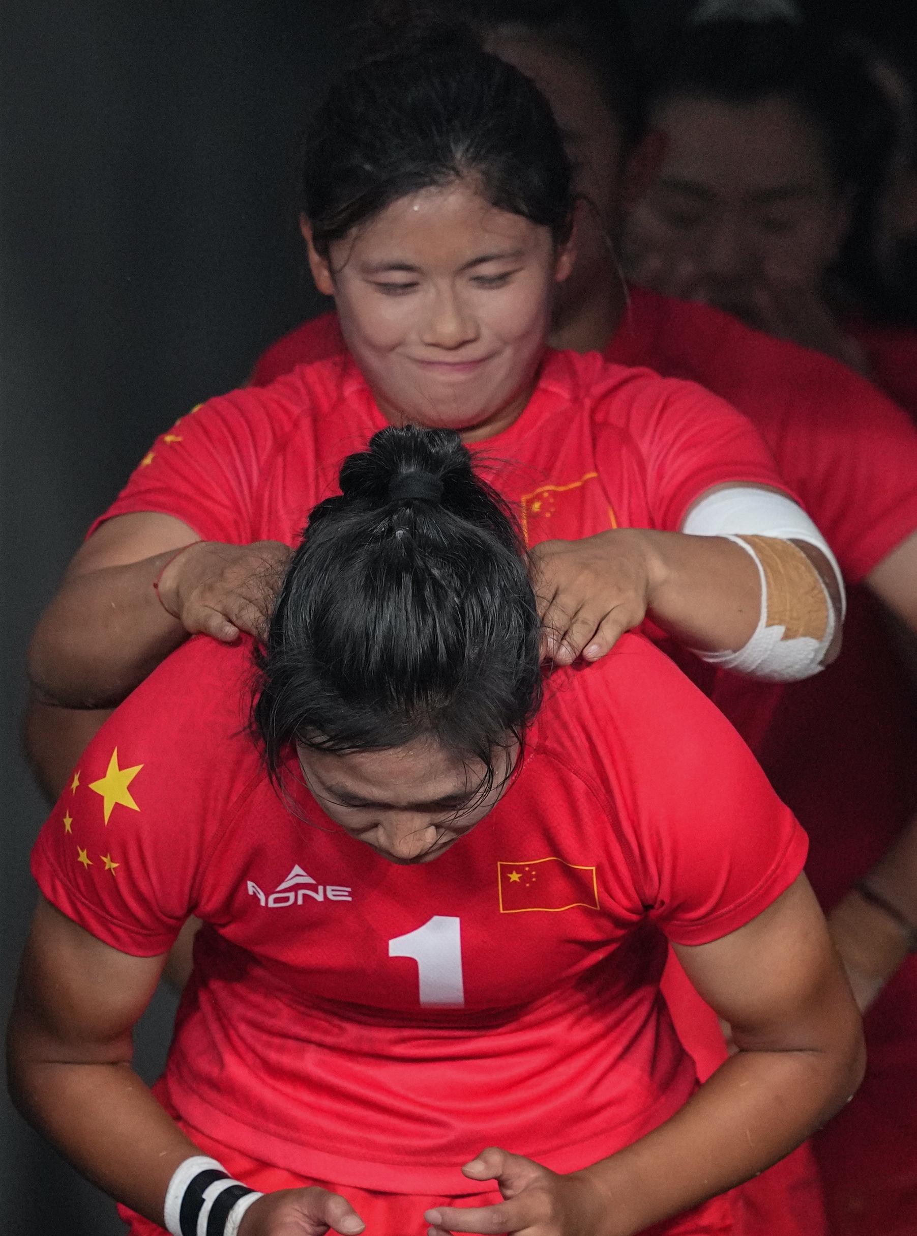 关于女队在决赛中凭借配合技高一筹的信息